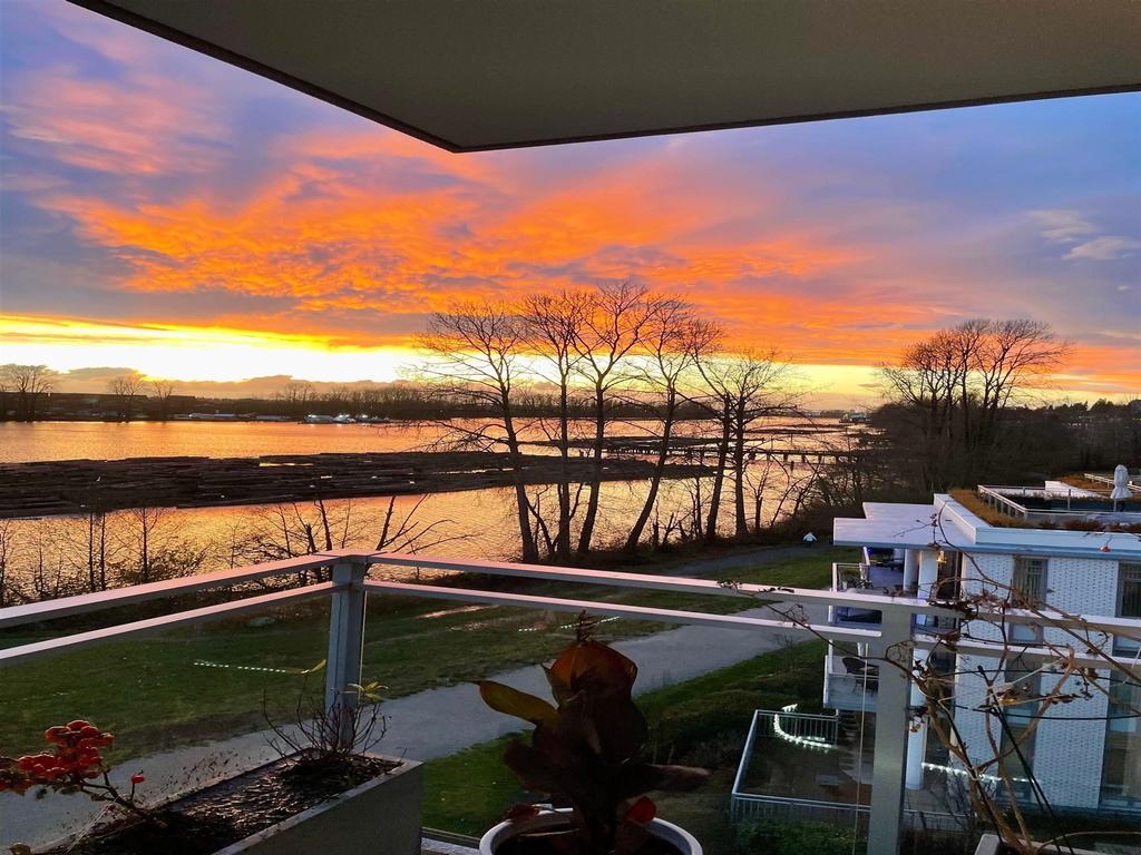 Listing Image for R3090898