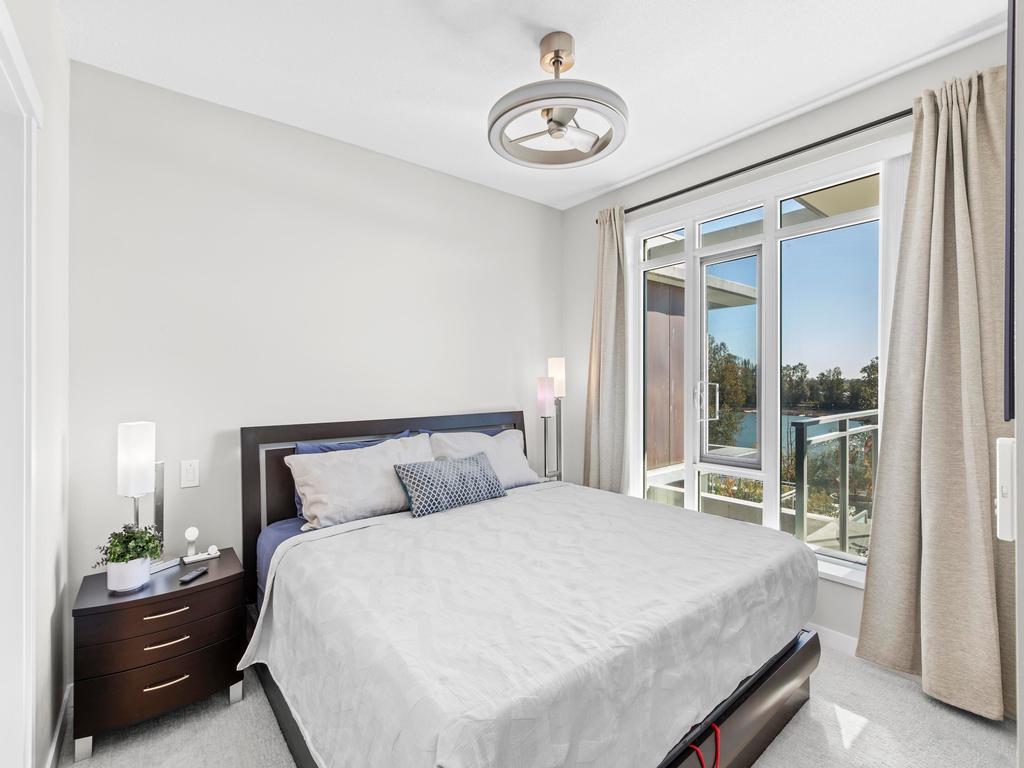 Listing Image for R3090898