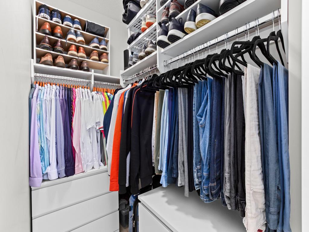 Listing Image for R3090898