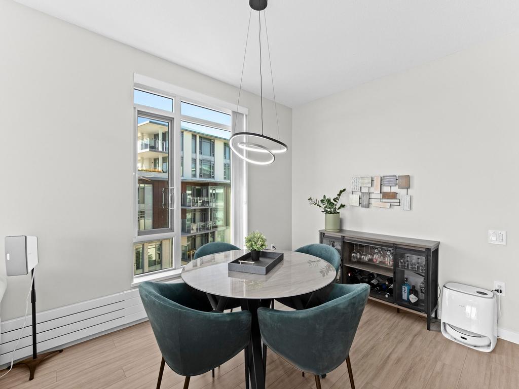 Listing Image for R3090898