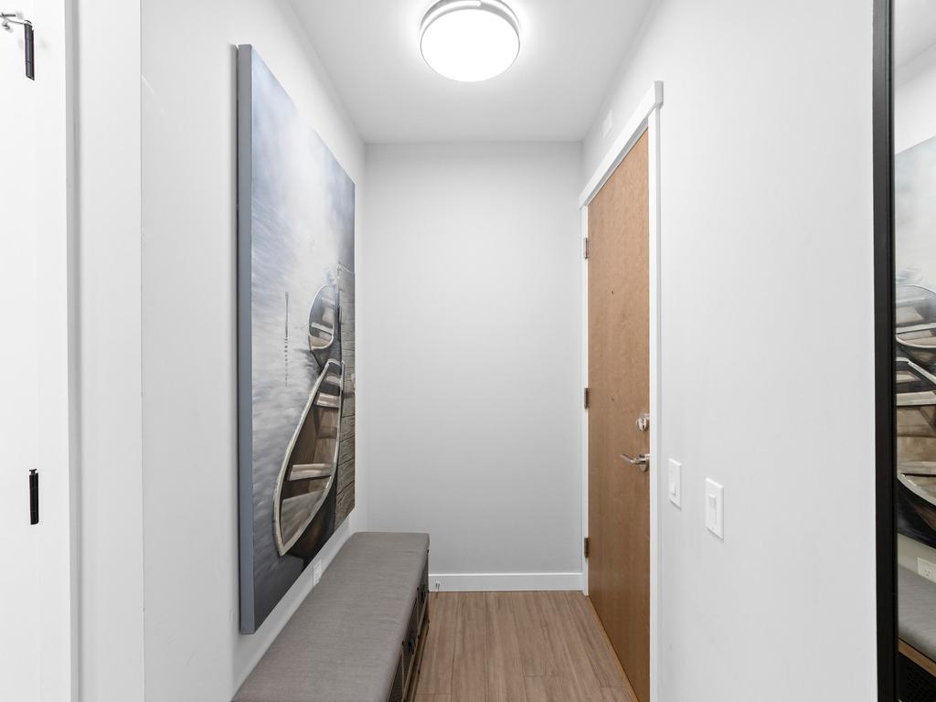 Listing Image for R3090898