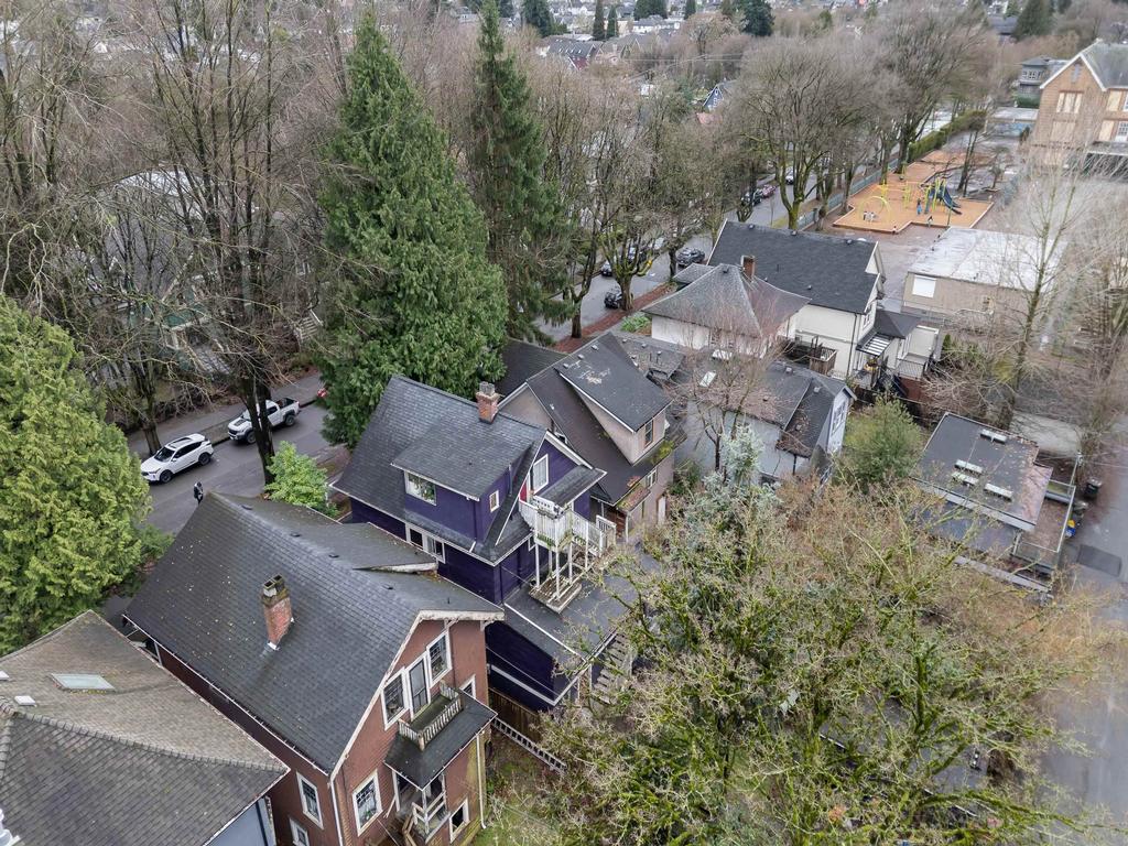 Listing Image for R3090901