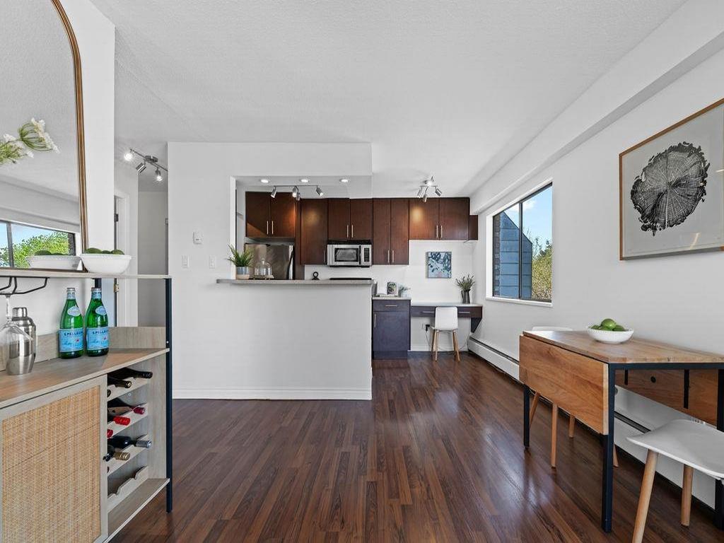 Listing Image for R3090903