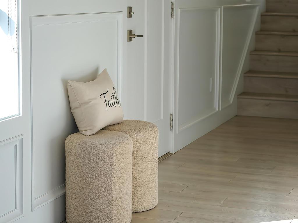Listing Image for R3090911