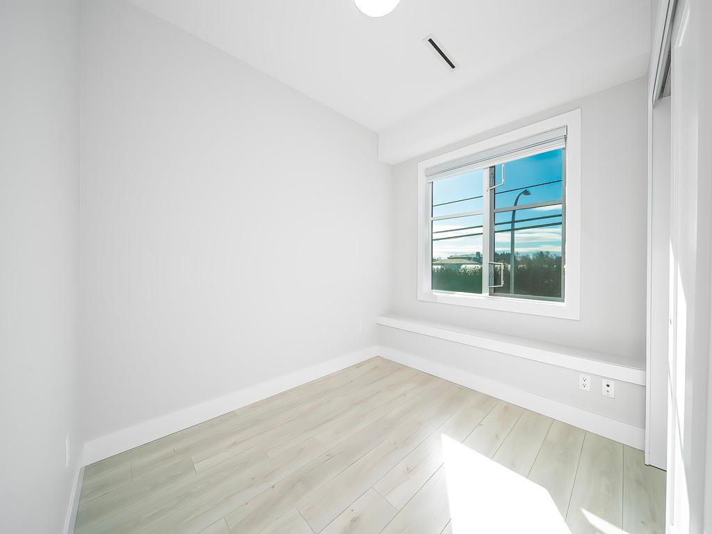 Listing Image for R3090911