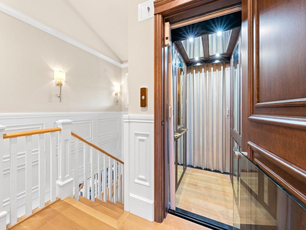 Listing Image for R3090914