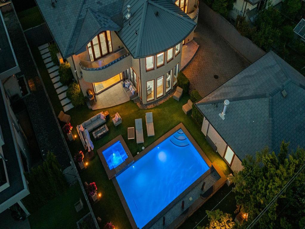 Listing Image for R3090914