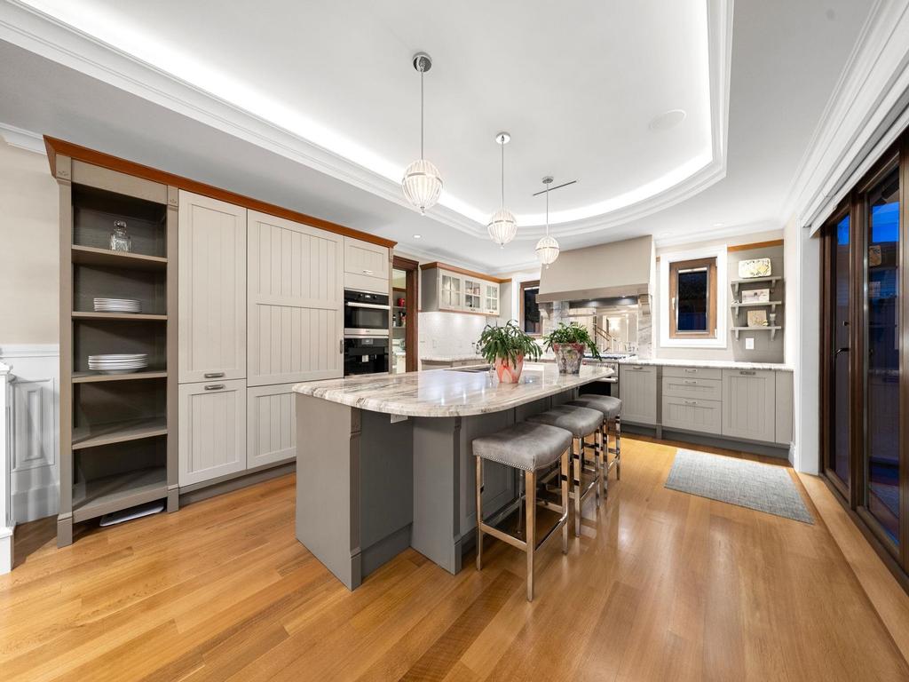 Listing Image for R3090914