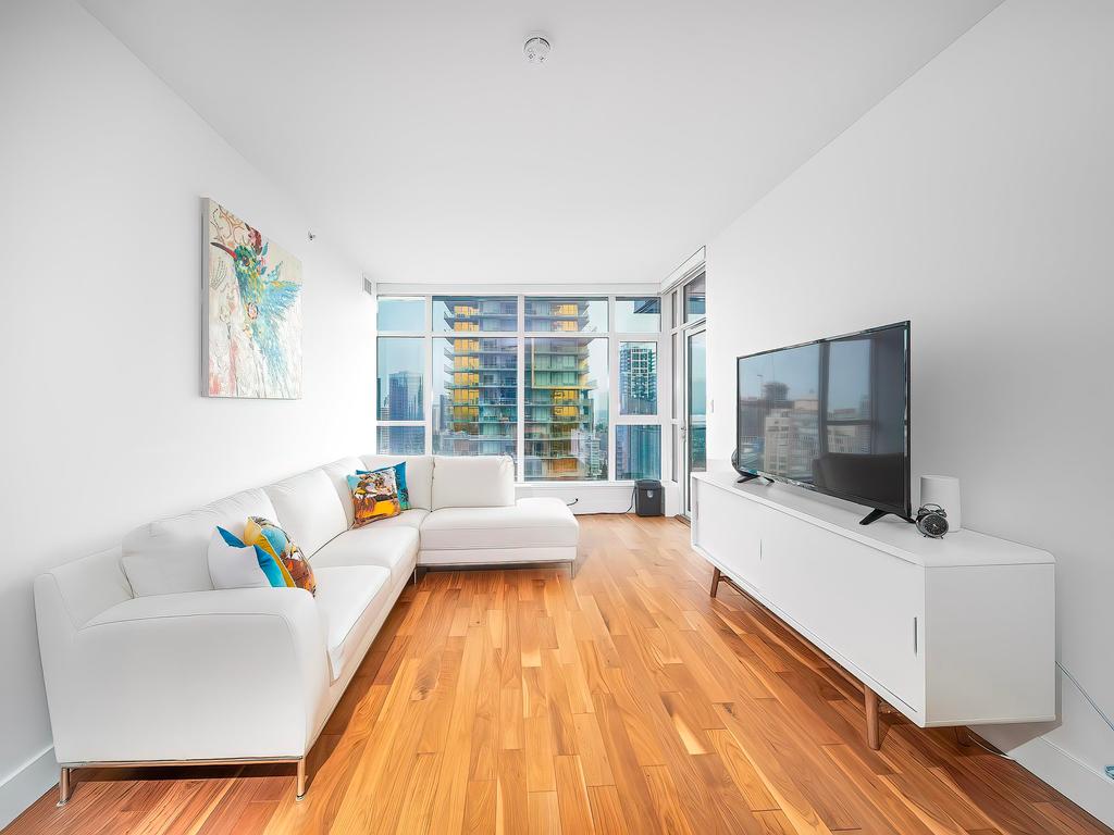 Listing Image for R3090916