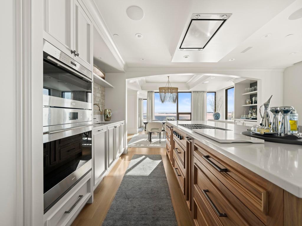 Listing Image for R3090917