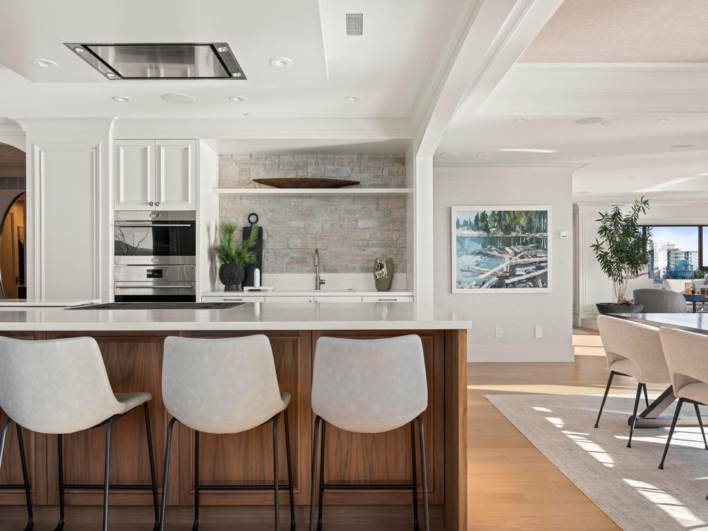 Listing Image for R3090917