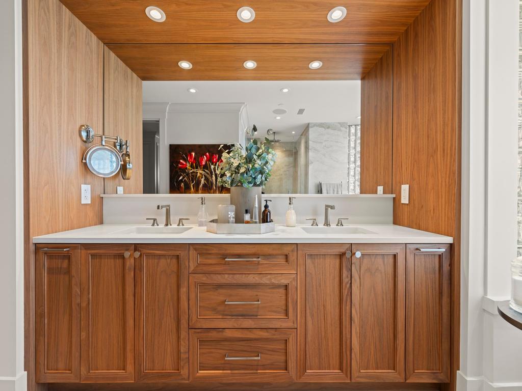 Listing Image for R3090917