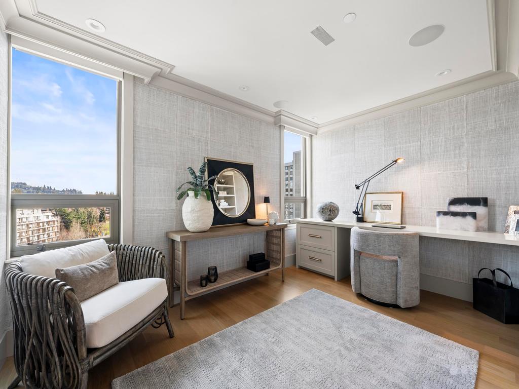 Listing Image for R3090917