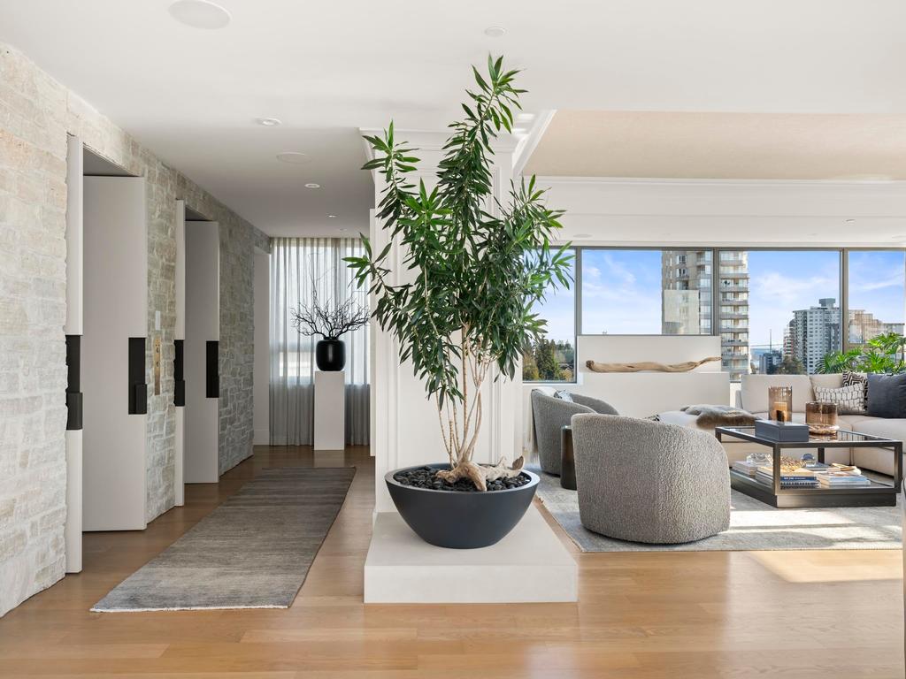 Listing Image for R3090917