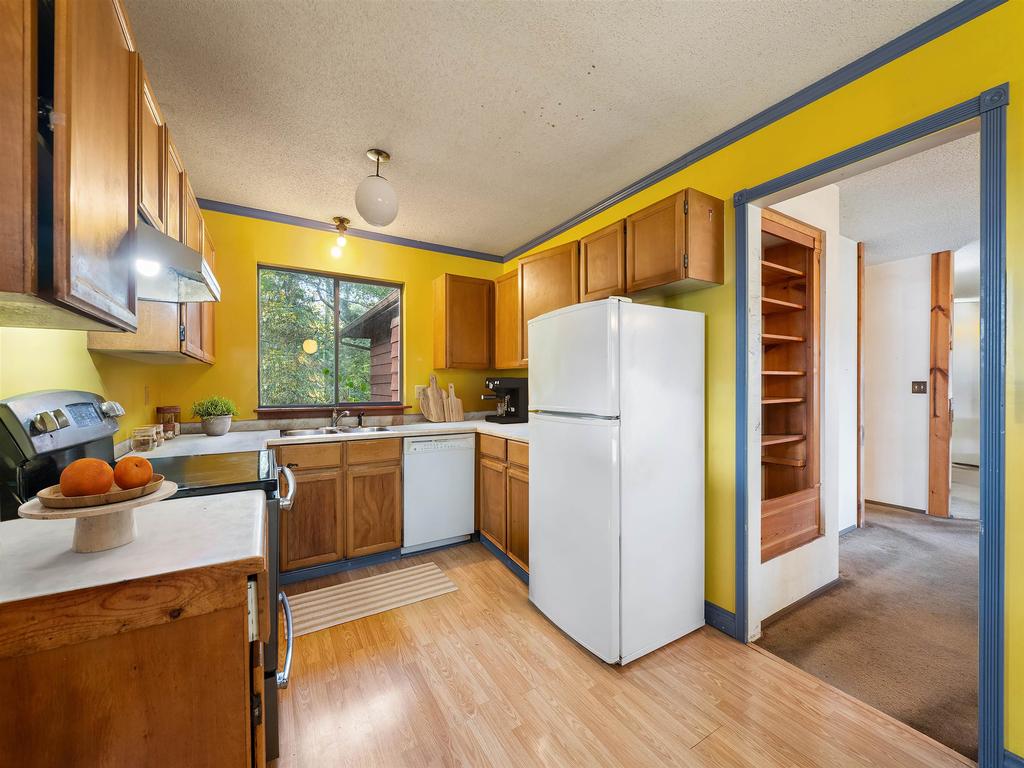 Listing Image for R3090918