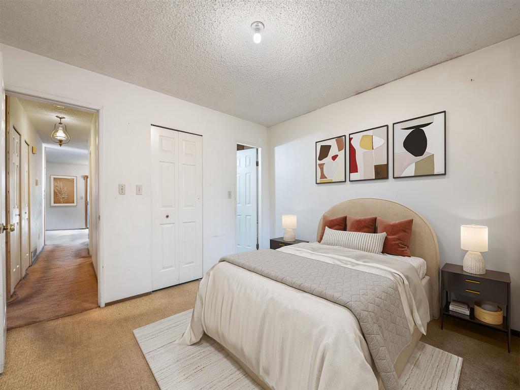 Listing Image for R3090918
