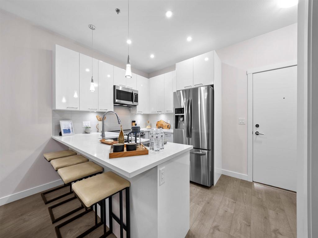 Listing Image for R3090928