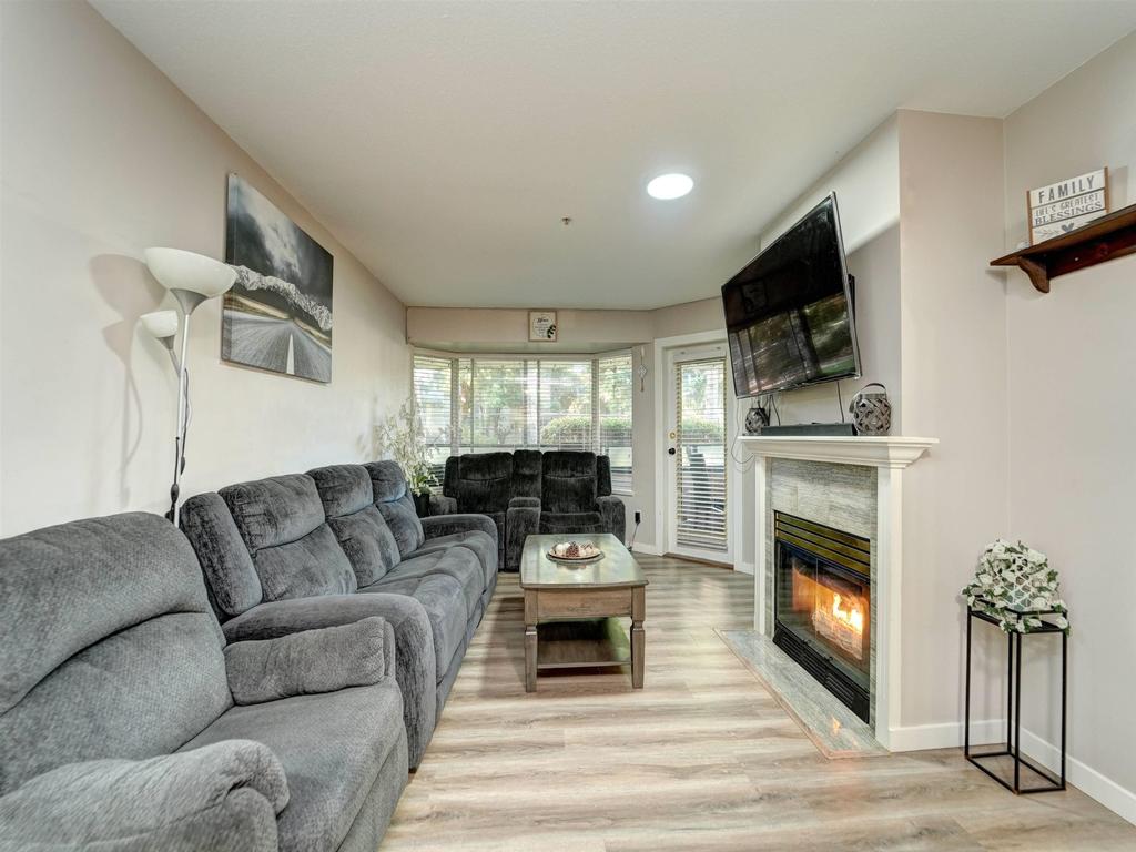 Listing Image for R3090935