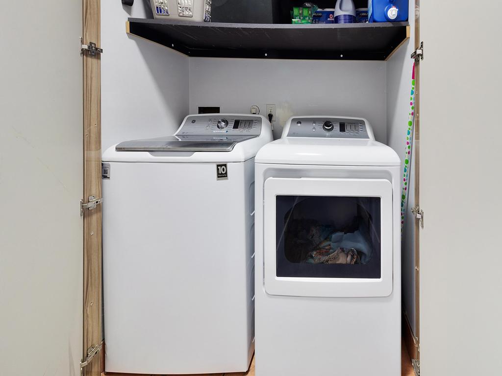 Listing Image for R3090938