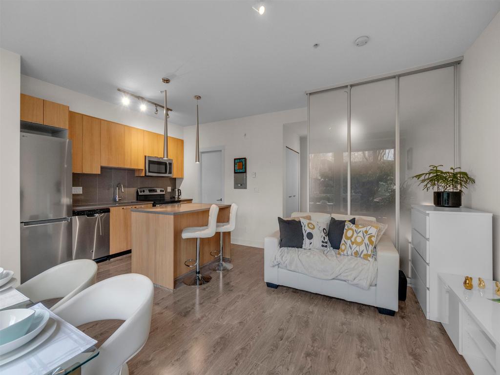 Listing Image for R3090939