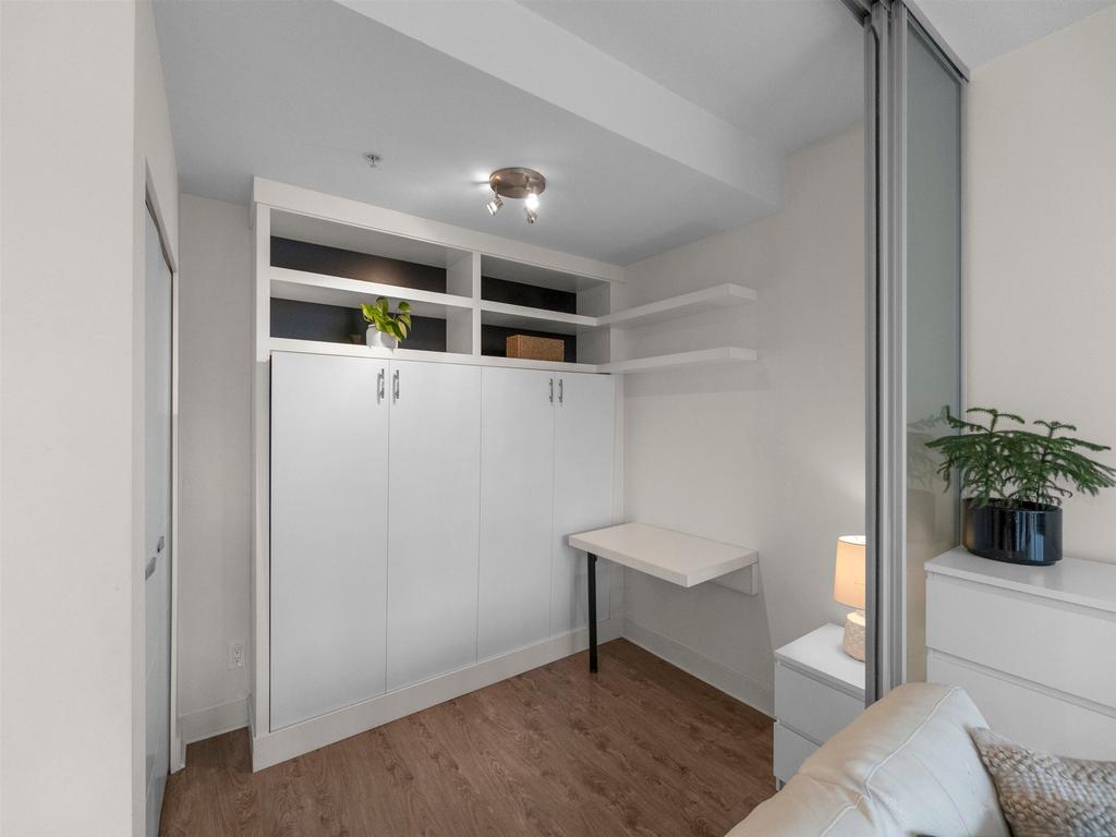 Listing Image for R3090939