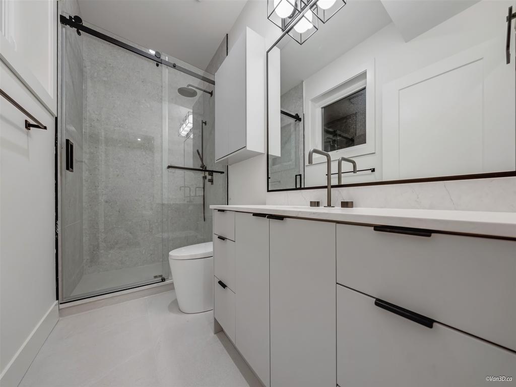 Listing Image for R3090946