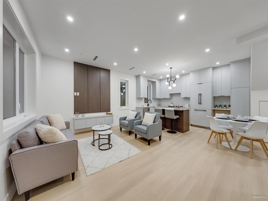 Listing Image for R3090946