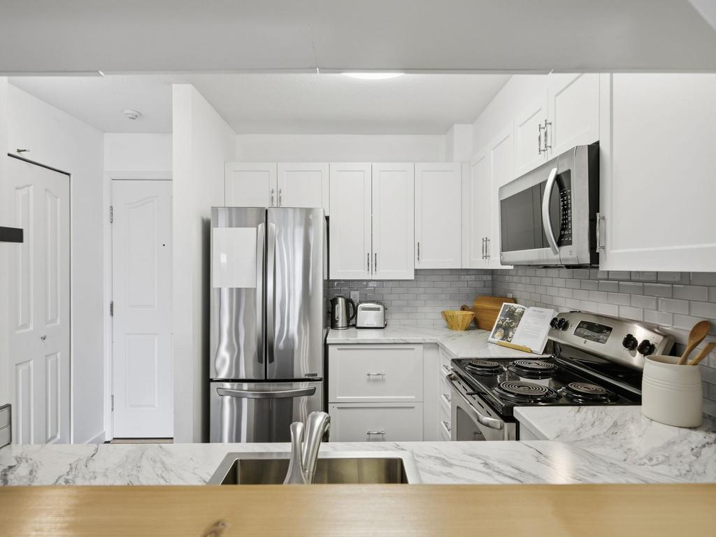 Listing Image for R3090951