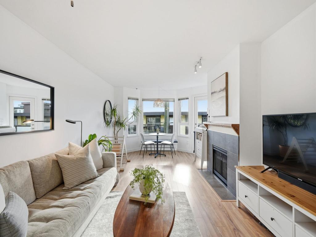 Listing Image for R3090951