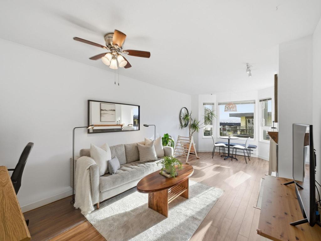 Listing Image for R3090951