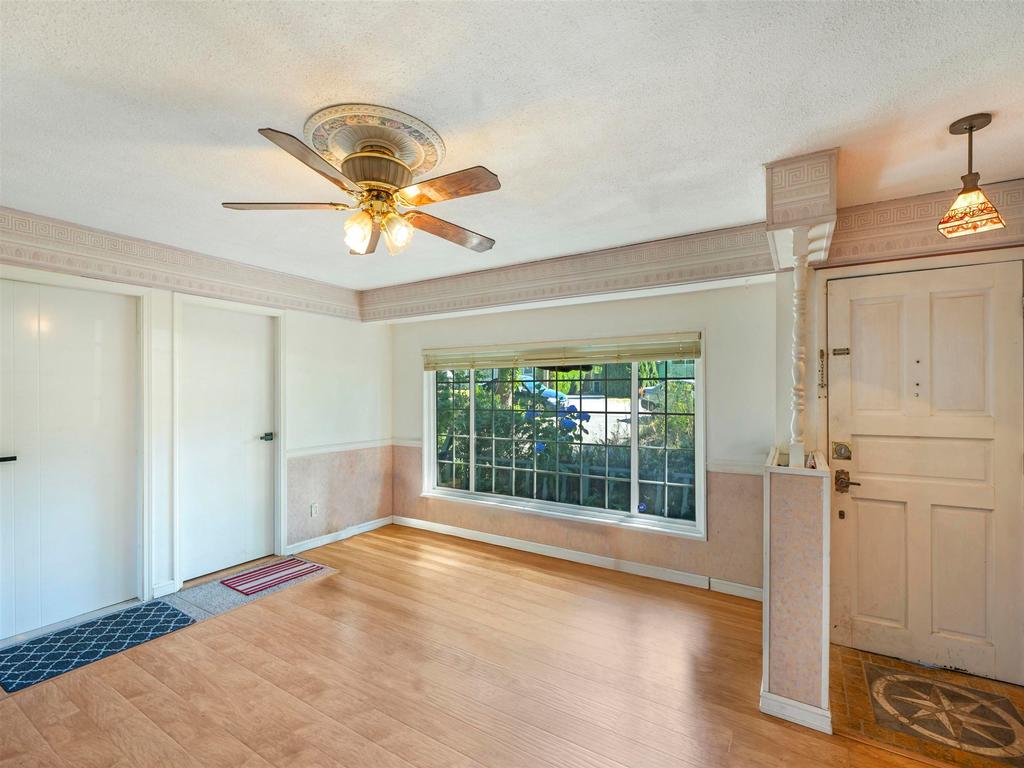 Listing Image for R3090953