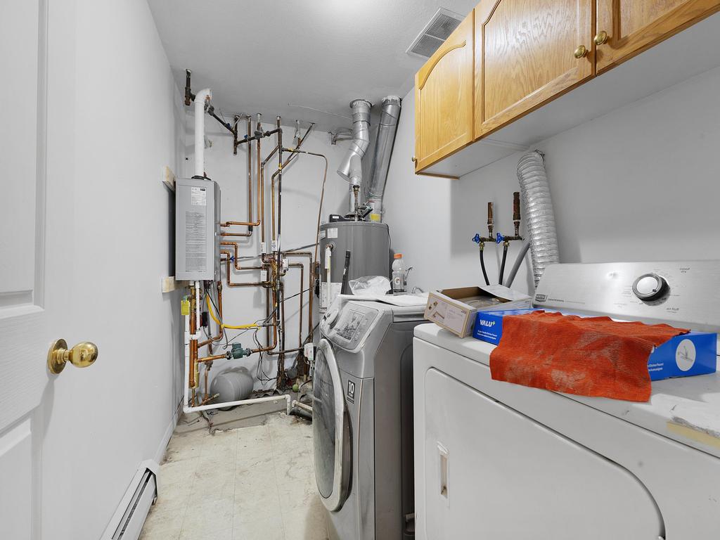 Listing Image for R3090963