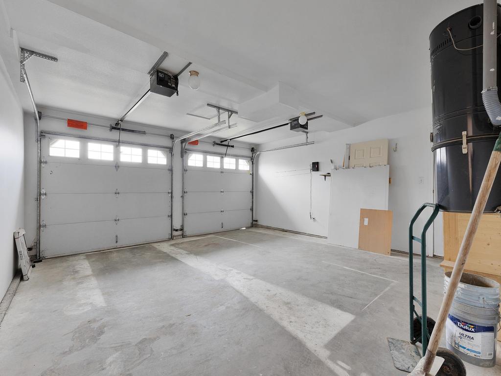 Listing Image for R3090963