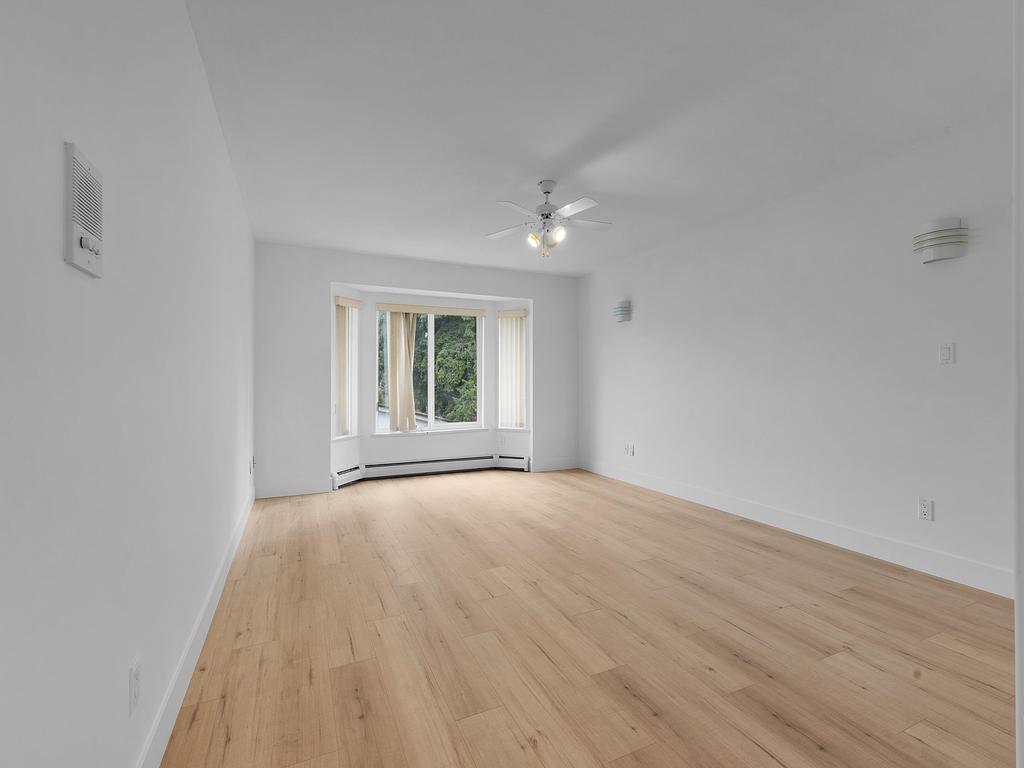 Listing Image for R3090963