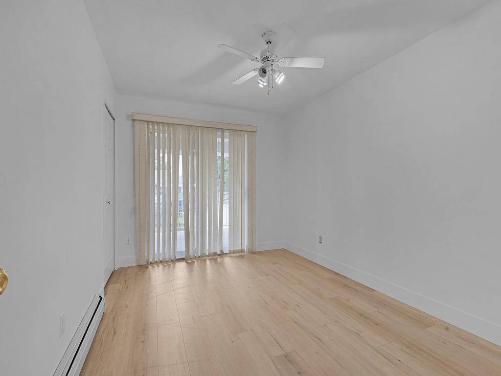 Listing Image for R3090963