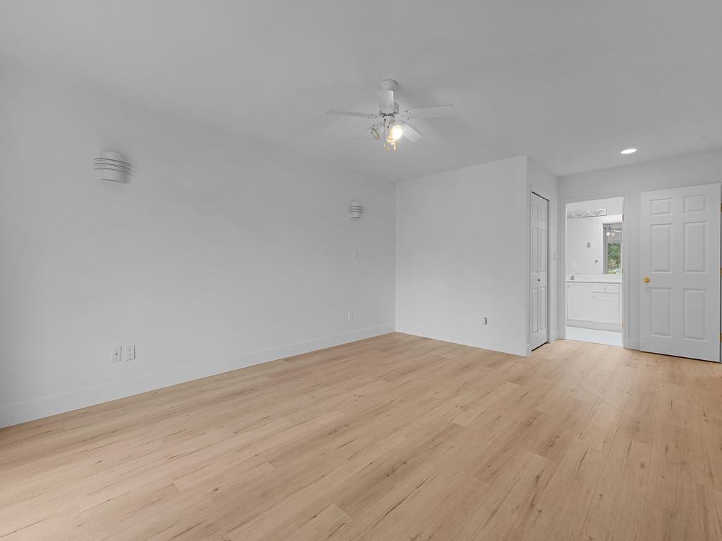 Listing Image for R3090963