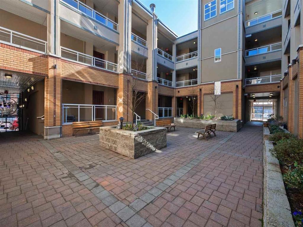 Listing Image for R3090977