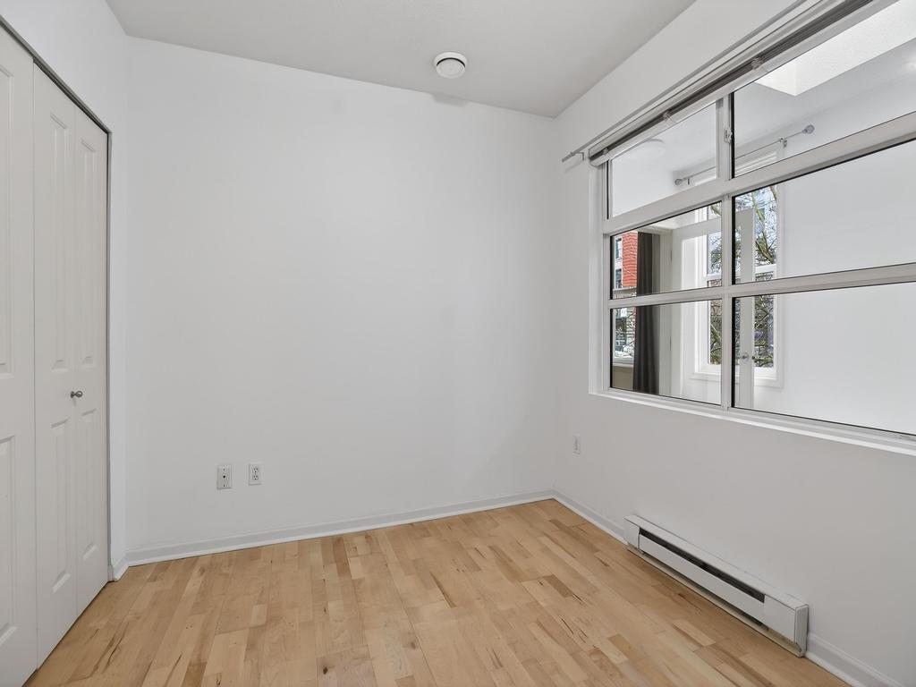 Listing Image for R3090977