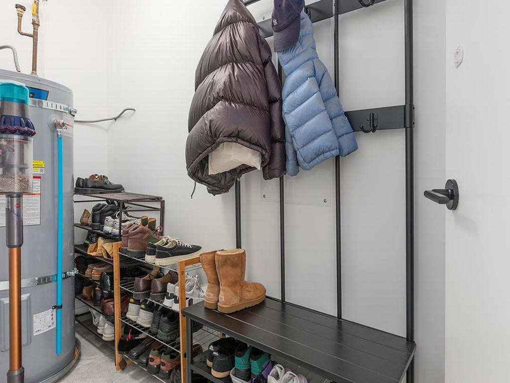 Listing Image for R3090986