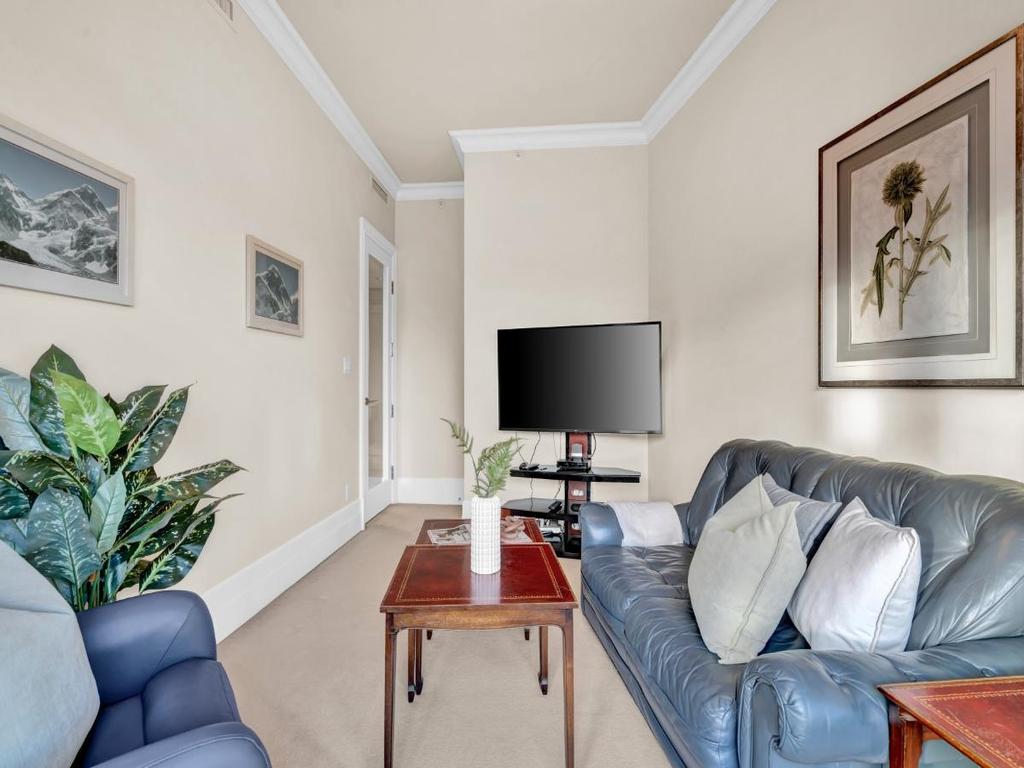 Listing Image for R3091047