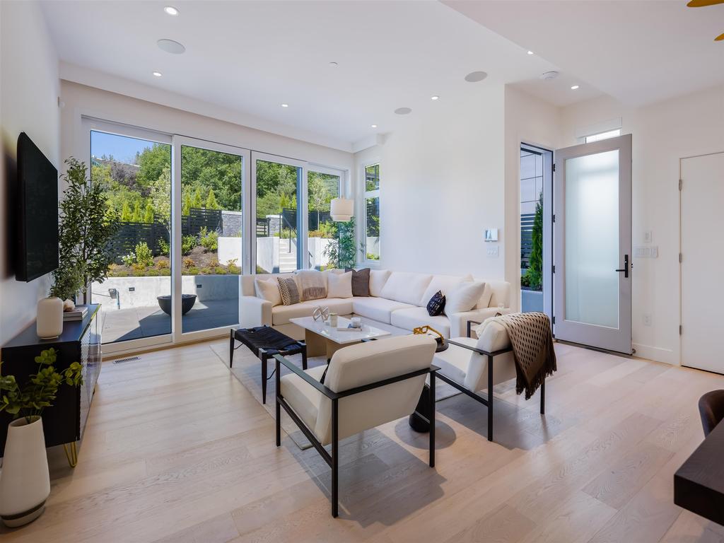 Listing Image for R3091056