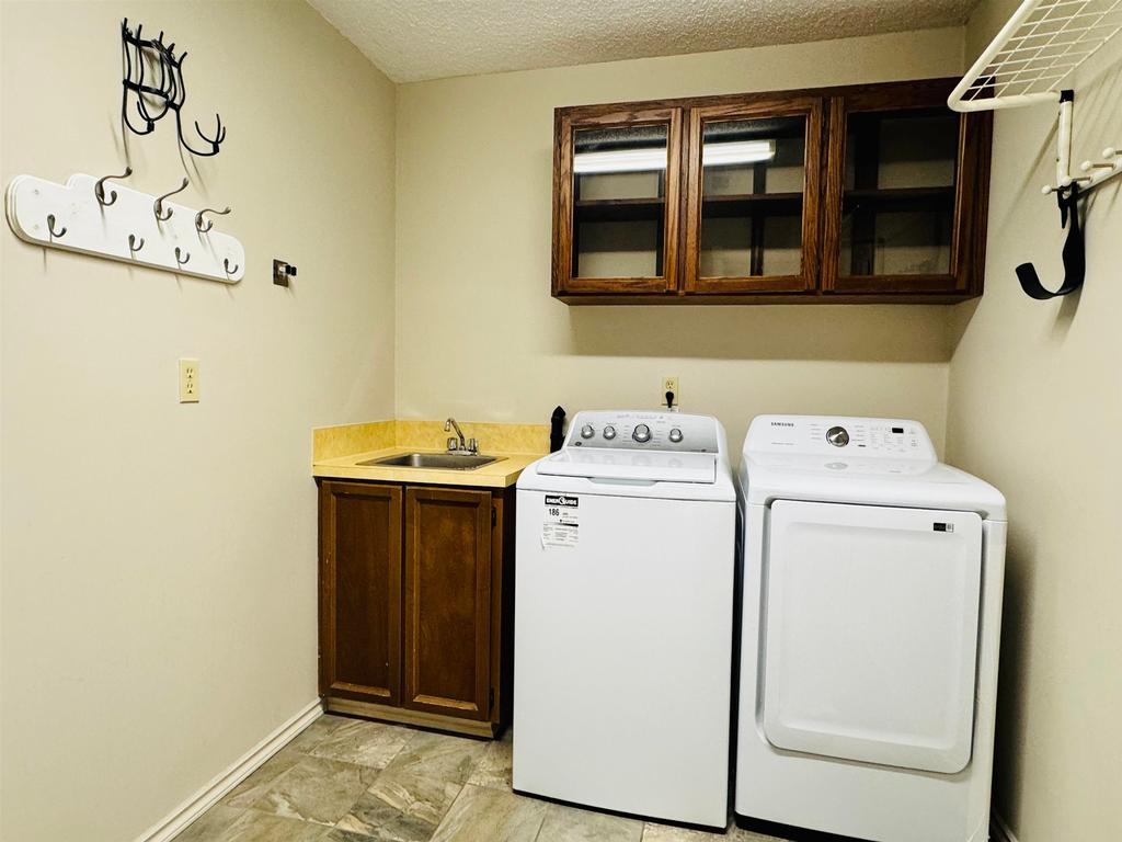 Listing Image for R3091088