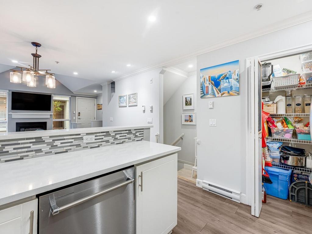 Listing Image for R3091094