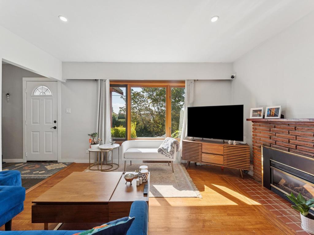 Listing Image for R3091266