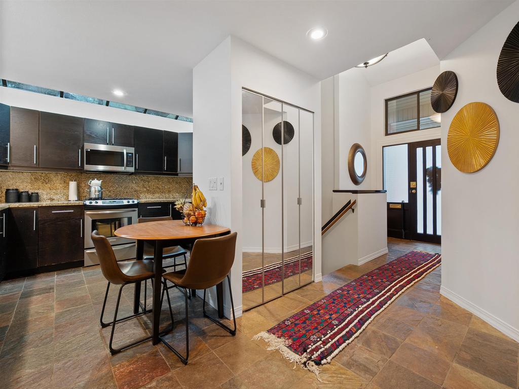 Listing Image for R3091319