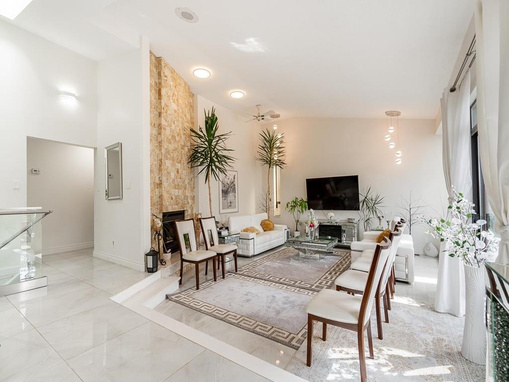 Listing Image for R3091838