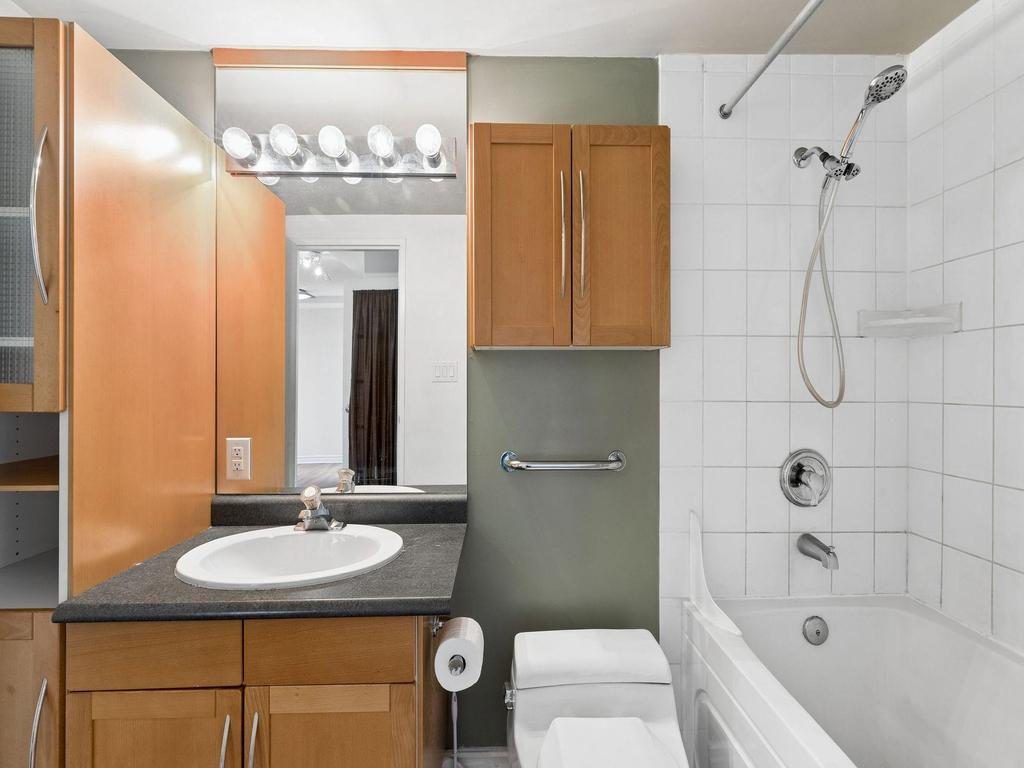 Listing Image for R3092002