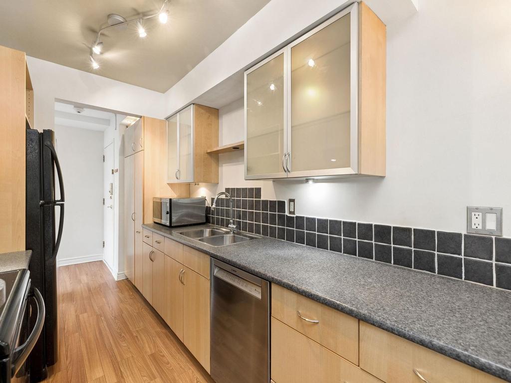 Listing Image for R3092002