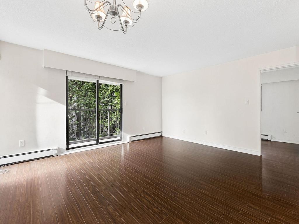 Listing Image for R3092002