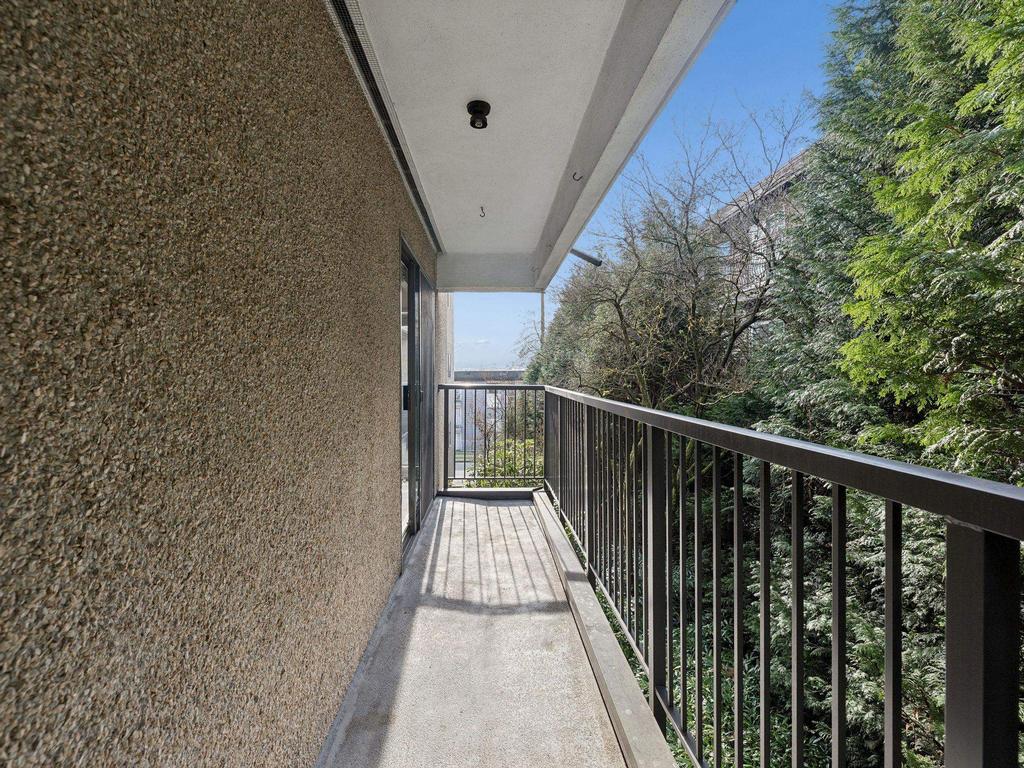 Listing Image for R3092002